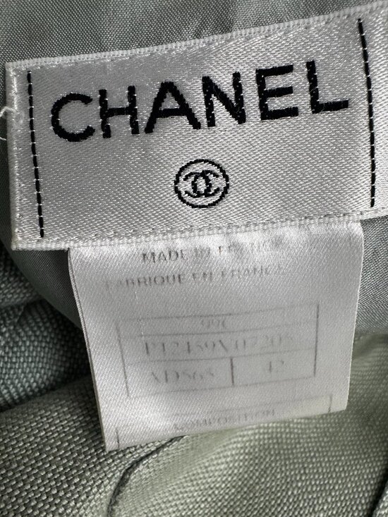 Vintage 1970s CHANEL Dress – Authentic, Made in France - Picture 9 of 9